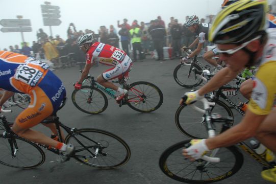 TDF08-04.jpg