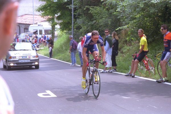 Giro2001-st15-02