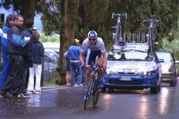 Giro2001-st15-06