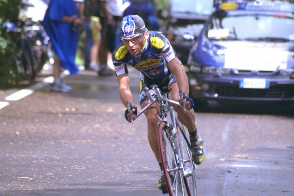 Giro2001-st15-10