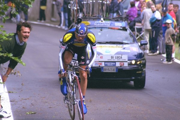 Giro2001-st15-12