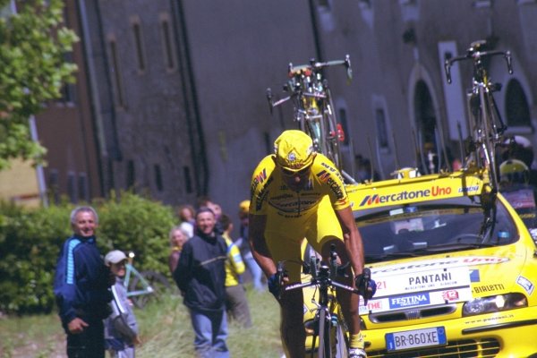 Giro2001-st15-13