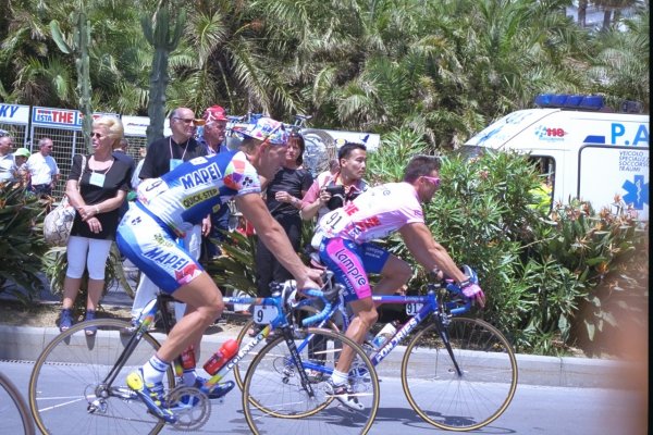 Giro2001-st17-07