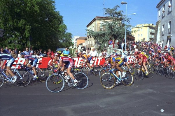 Giro2002-st10-11