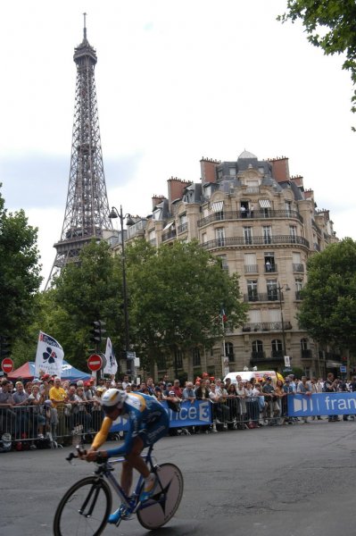 TDF2003-prologue-01