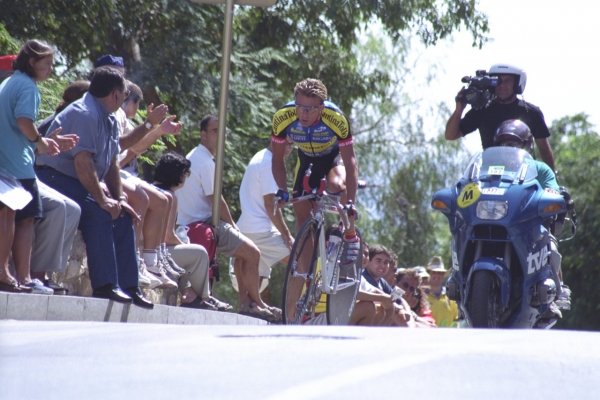 Vuelta2000-st09-03