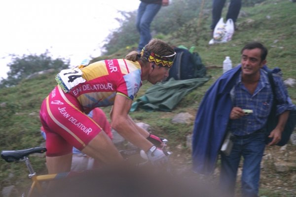 Vuelta2000-st16-05
