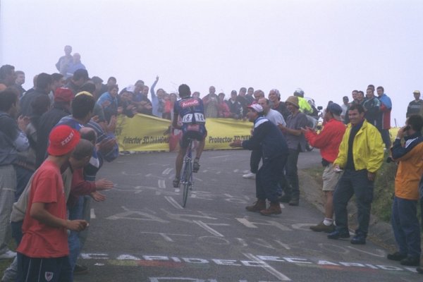 Vuelta2000-st16-06