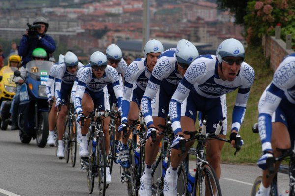 Vuelta2003-st01-17