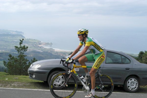 Vuelta2003-st02-06
