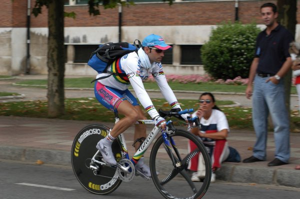 Vuelta2004-st01-05