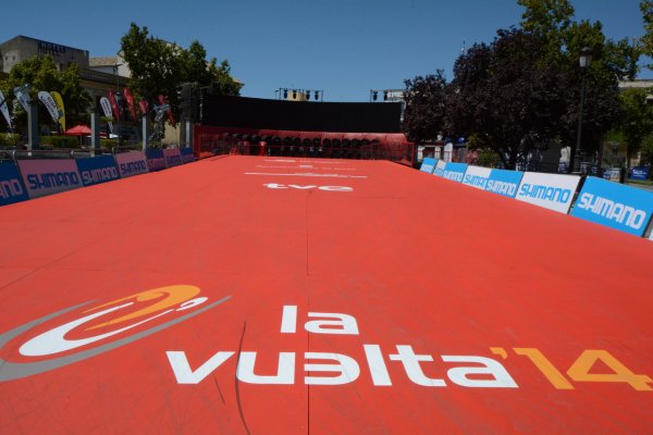 Vuelta2014-st01-02